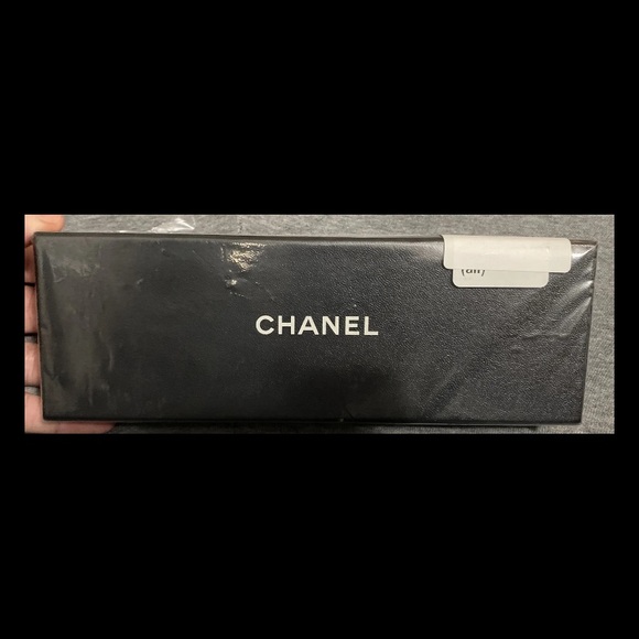 Chanel Logo Bangle Bracelet Womens Made in France Gold Plated Circa 1998 RARE - Picture 2 of 10